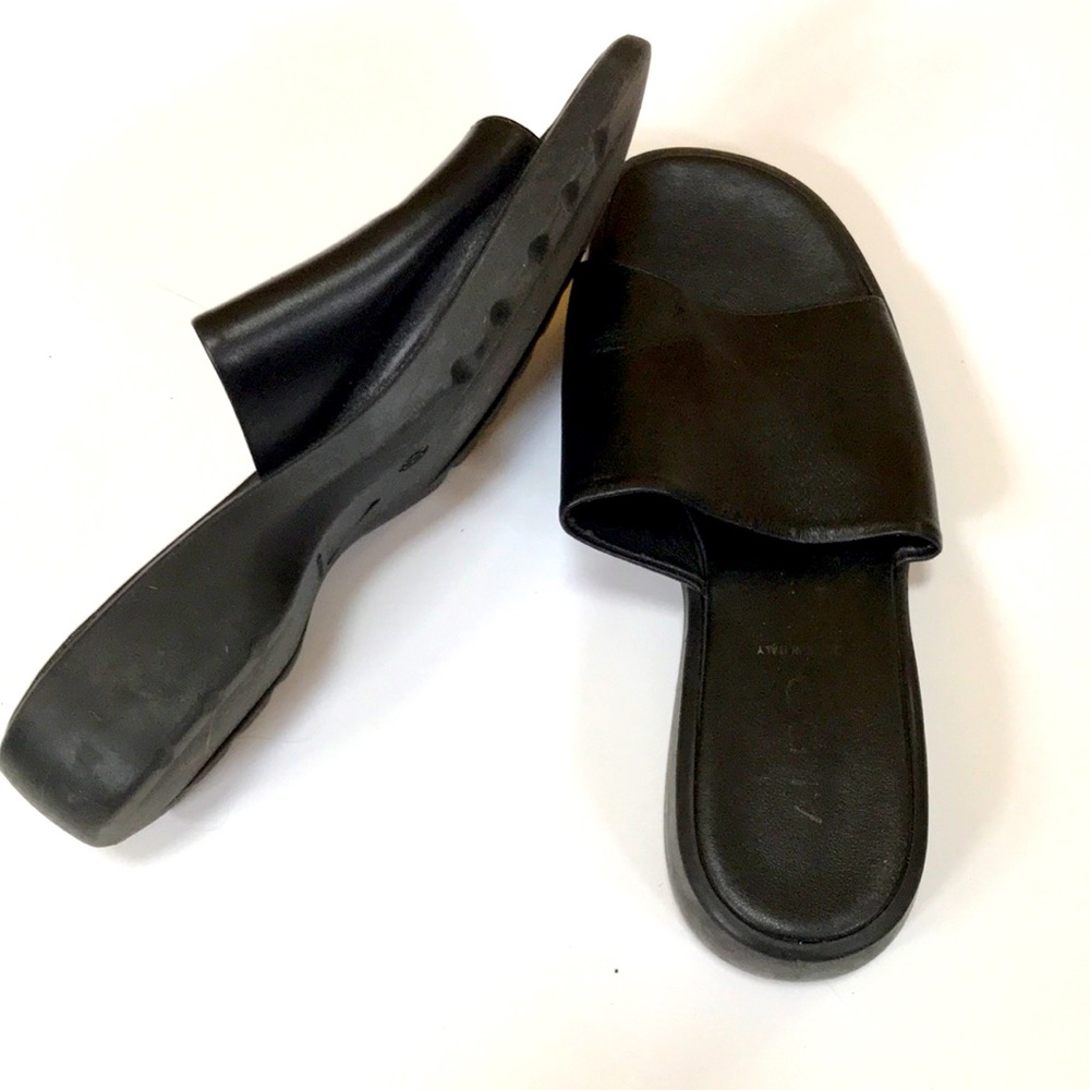 Aldo Black Small Wedge Heel Slide 8.5